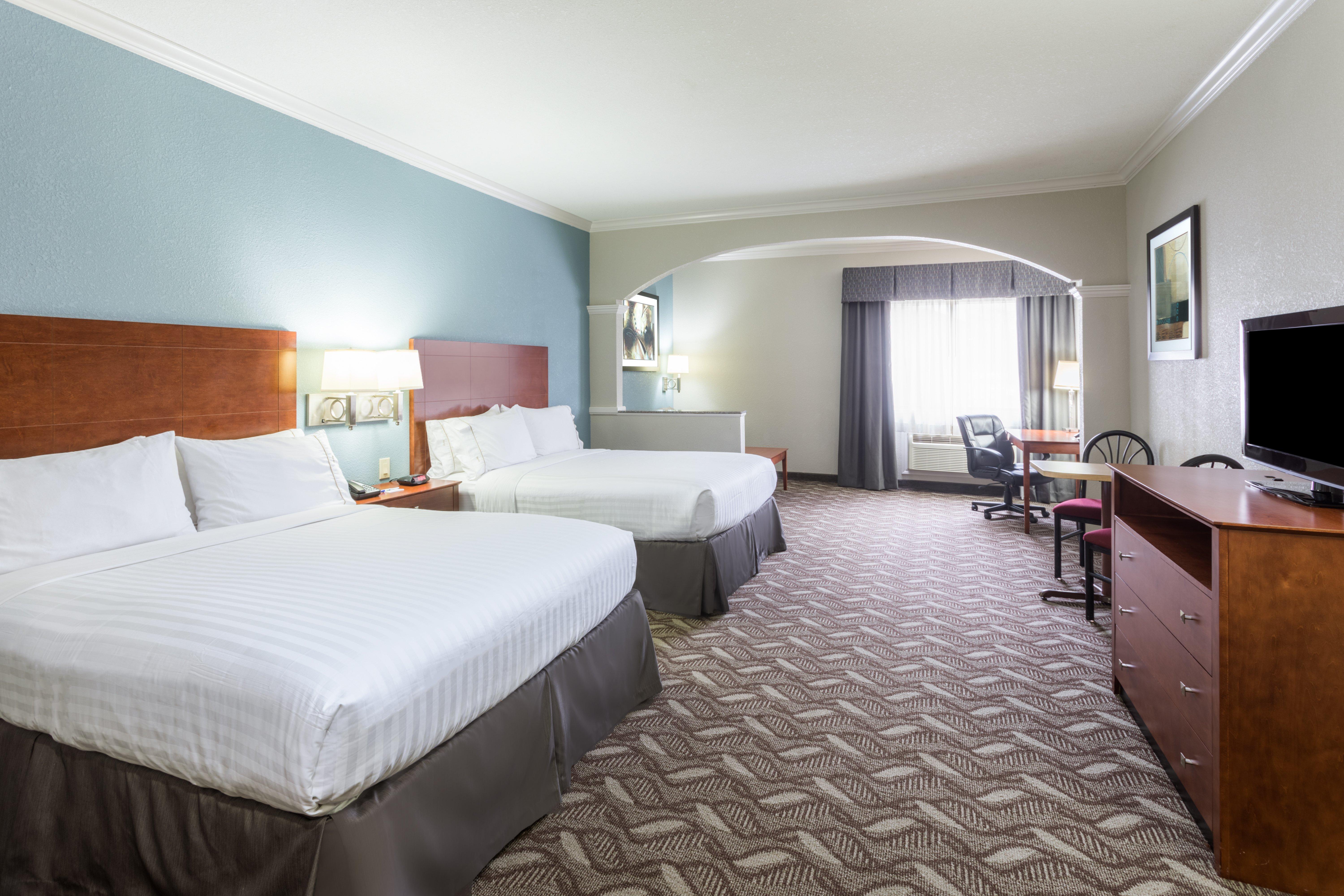 Holiday Inn Express Hotel And Suites Lake Charles By Ihg Bagian luar foto