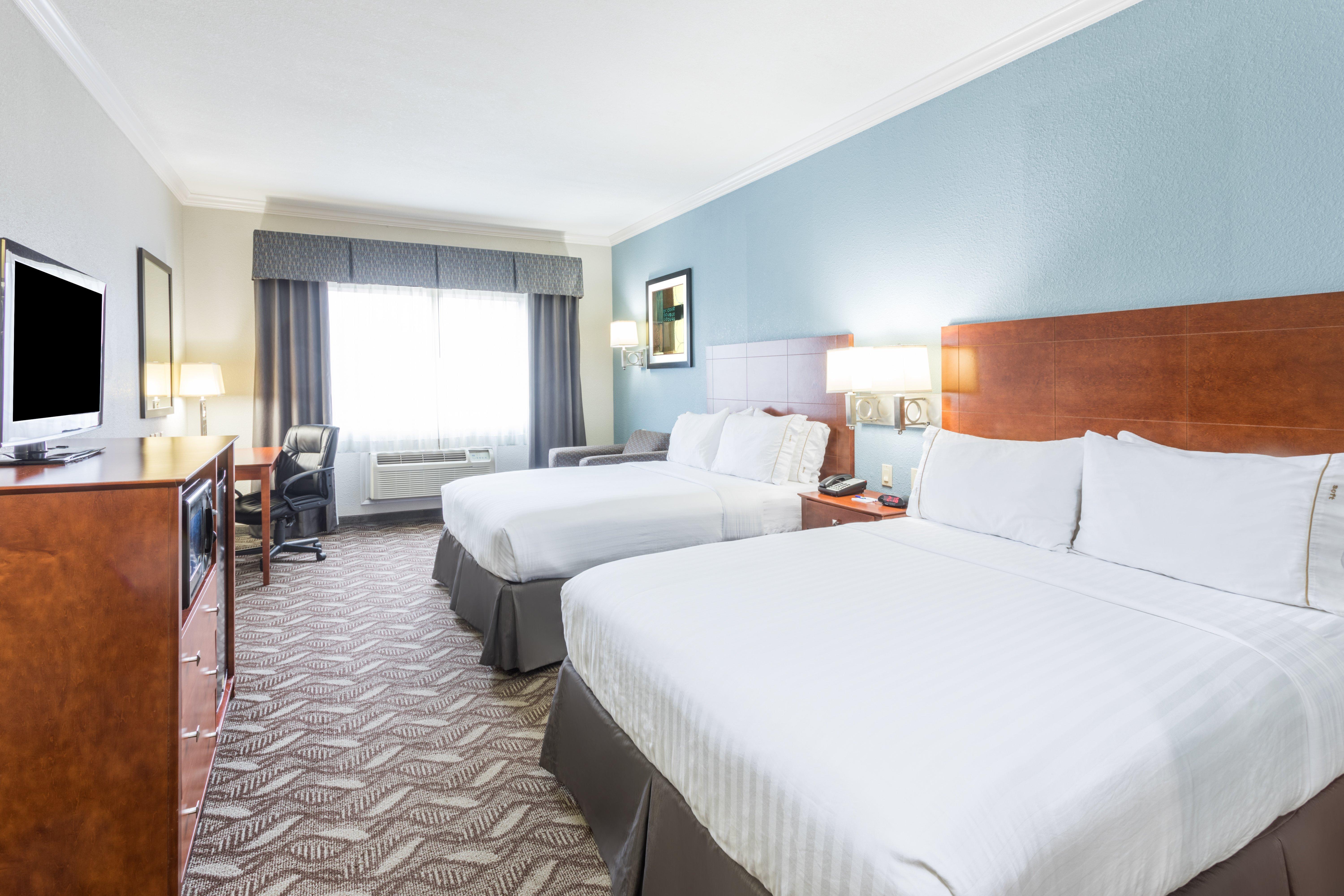 Holiday Inn Express Hotel And Suites Lake Charles By Ihg Bagian luar foto