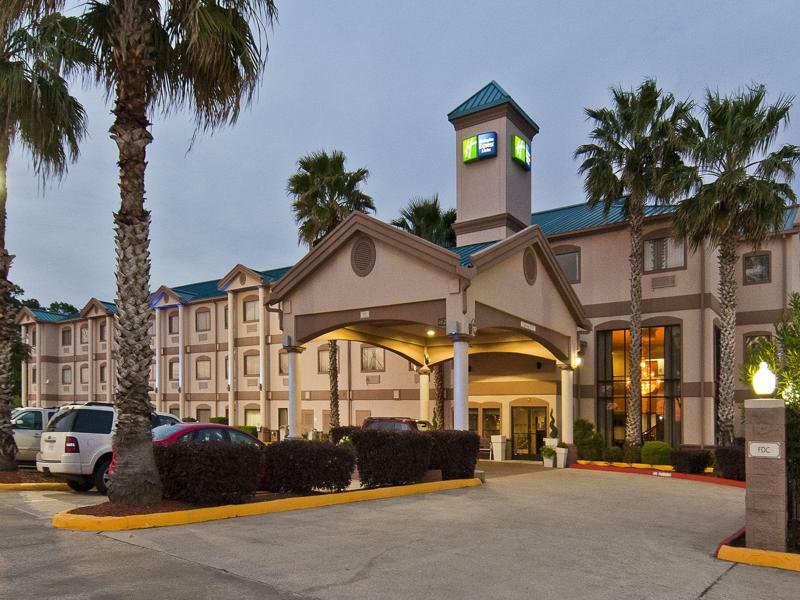 Holiday Inn Express Hotel And Suites Lake Charles By Ihg Bagian luar foto